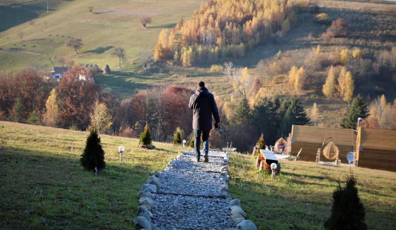 My Little Village Poiana Mărului Dış mekan fotoğraf